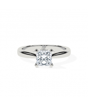 Princess Deluxe Tapered Solitaire